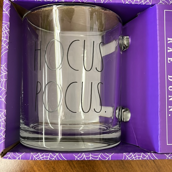 Rae Dunn “HOCUS POCUS” Halloween 2022 Mug - Picture 1 of 4